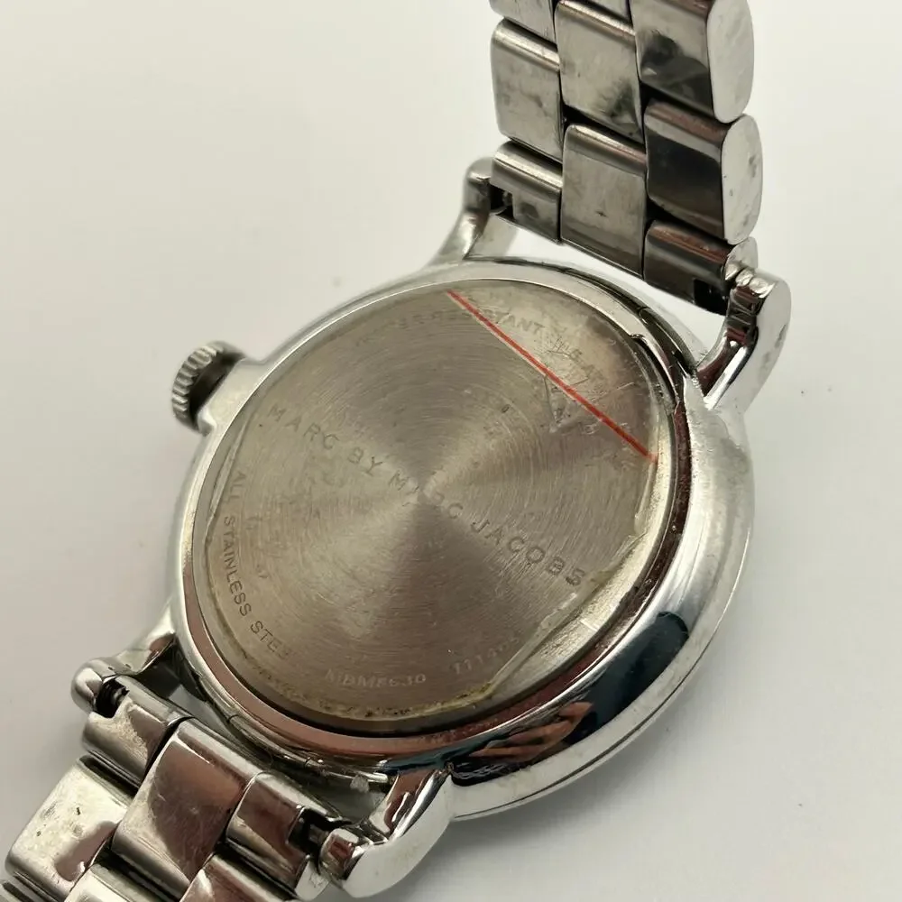 Marc by Marc Jacobs Women's Baker Watch Silver-tone Working New Battery